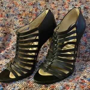 MK heels size 7M